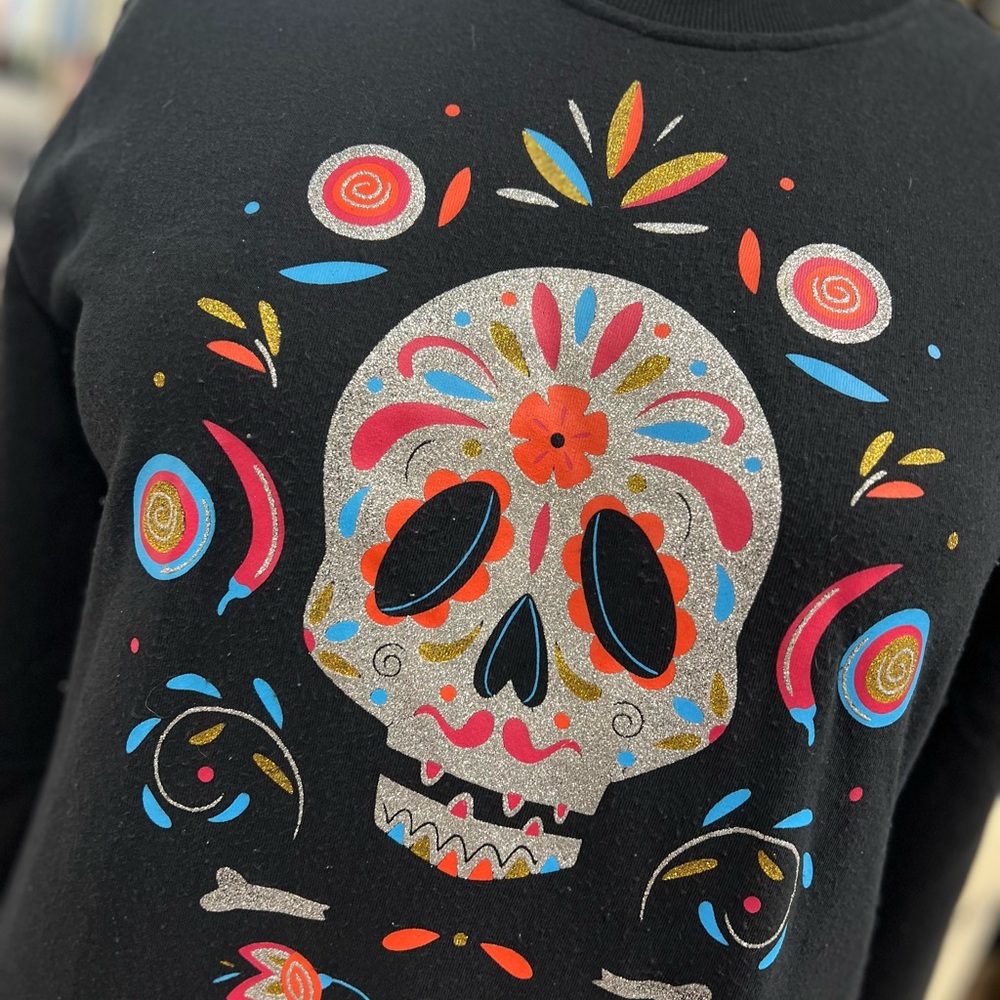 Black Halloween Sweatshirt L